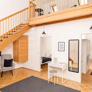 Cozy Kunsthaus Apartment Graz