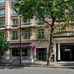 Otel Marriott Opera Ambassador