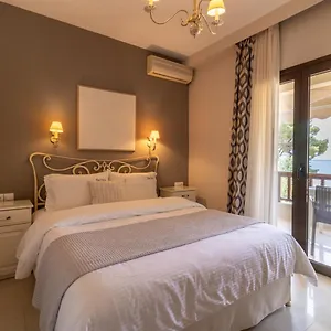 kassandrinos-apartments-apostolos.hotelschalkidiki.net/